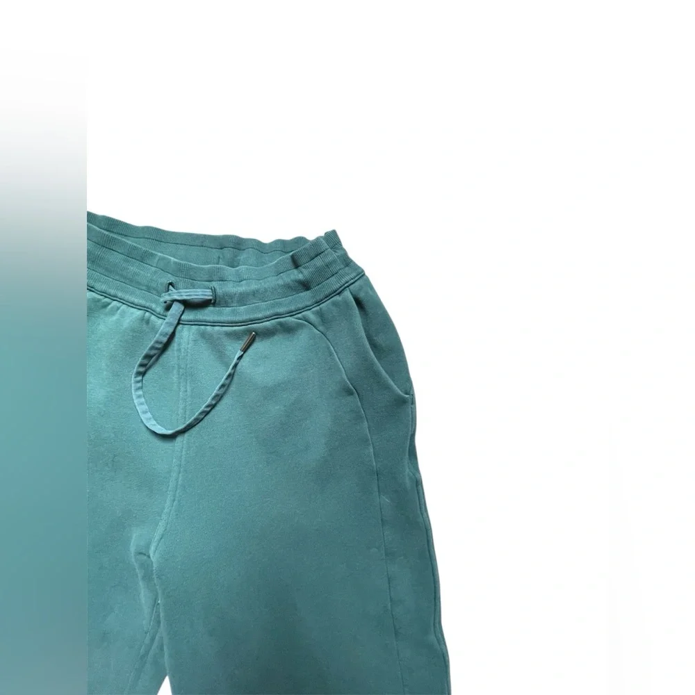 Lululemon Scuba High Rise Relaxed Jogger Size 4 - Picture 4 of 11
